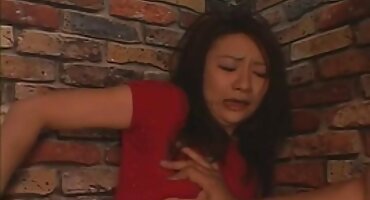 phim sex tàu điện Đẹp da trắng brunette quay trên một vòi nước đen dài của một người đàn phim sex gái đẹp ông da đen.